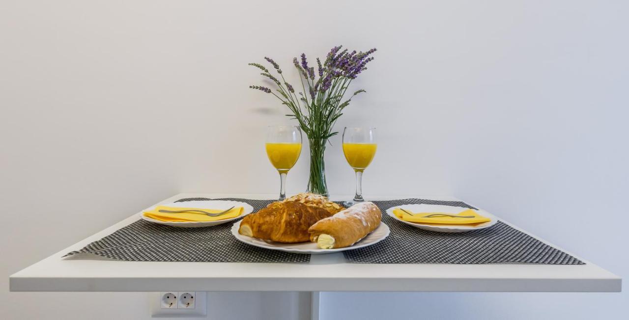 Apartmani Ujakovic Kaštela Exteriér fotografie