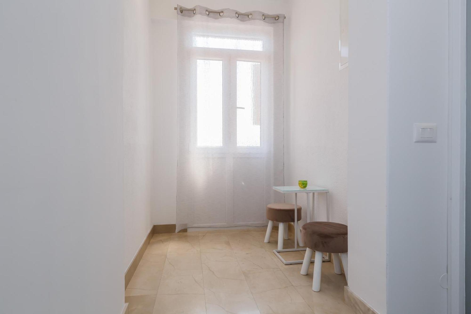 Apartmani Ujakovic Kaštela Exteriér fotografie