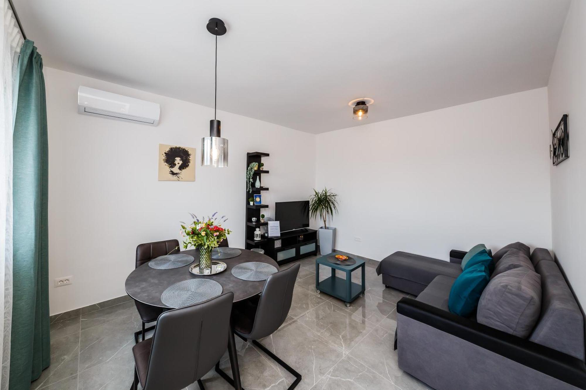 Apartmani Ujakovic Kaštela Exteriér fotografie
