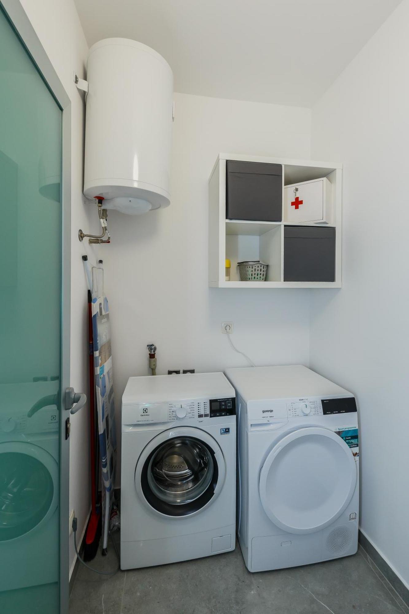 Apartmani Ujakovic Kaštela Exteriér fotografie