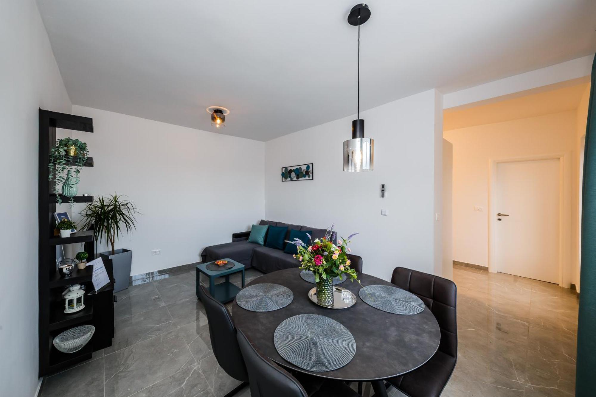 Apartmani Ujakovic Kaštela Exteriér fotografie
