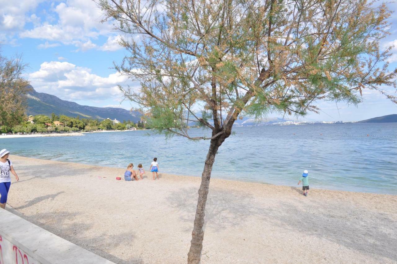 Apartmani Ujakovic Kaštela Exteriér fotografie