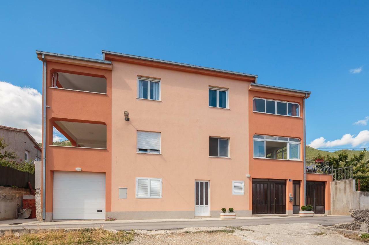 Apartmani Ujakovic Kaštela Exteriér fotografie