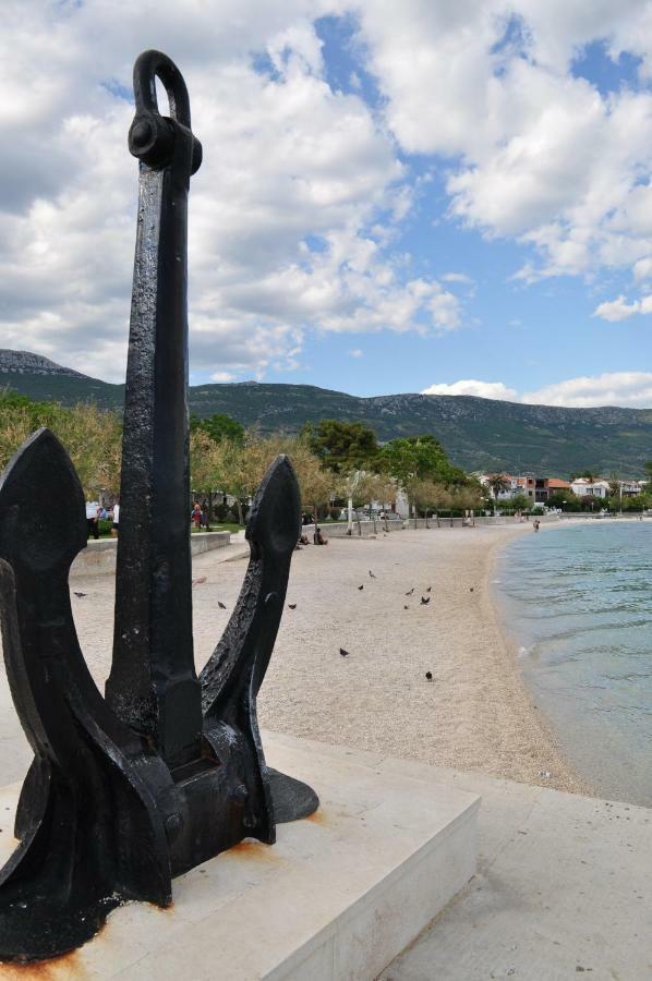 Apartmani Ujakovic Kaštela Exteriér fotografie